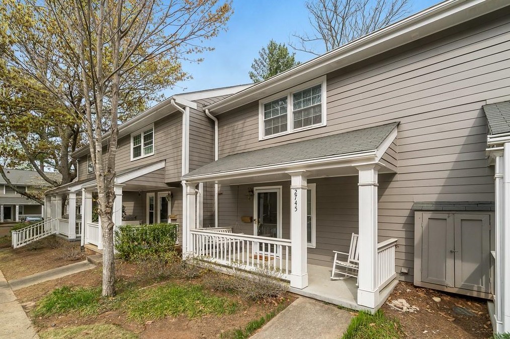 2745 Farmstead Rd, Smyrna, GA 30080