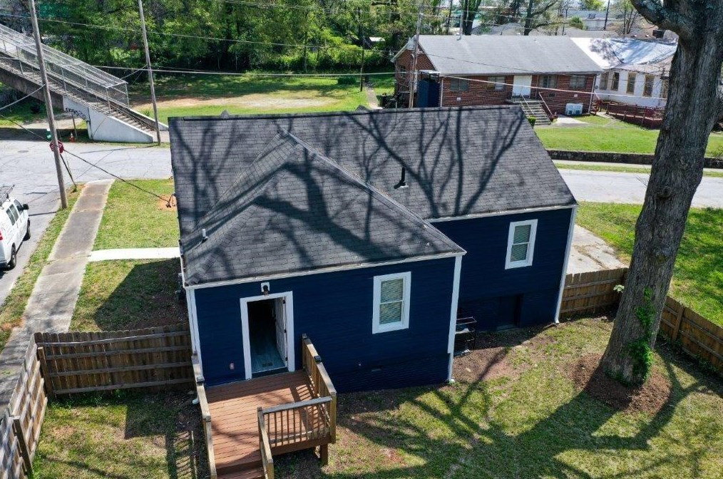 2091 Newnan St, Atlanta GA  30344-1634 exterior