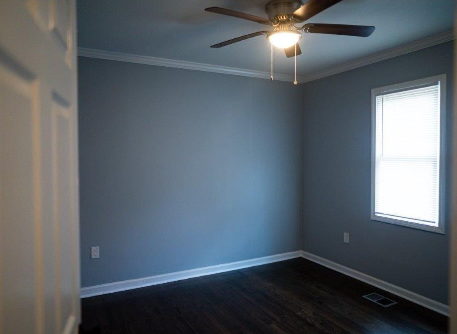 2091 Newnan St, Atlanta GA  30344-1634 exterior