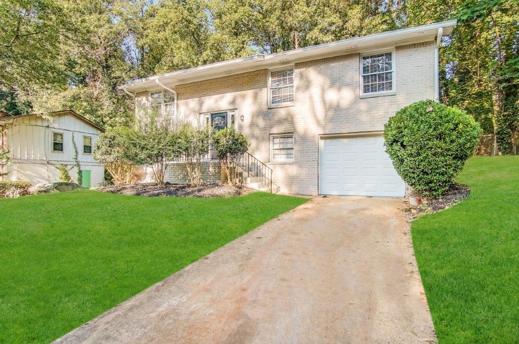 4424 Malibu Dr, Decatur, GA 30035
