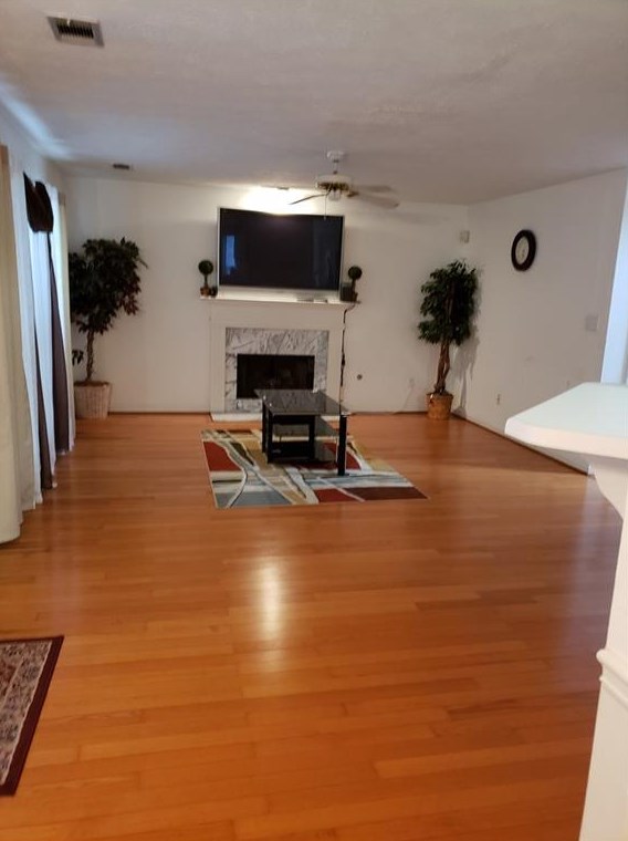 5075 Nw Remington Ct Nw, Lilburn, GA 30047