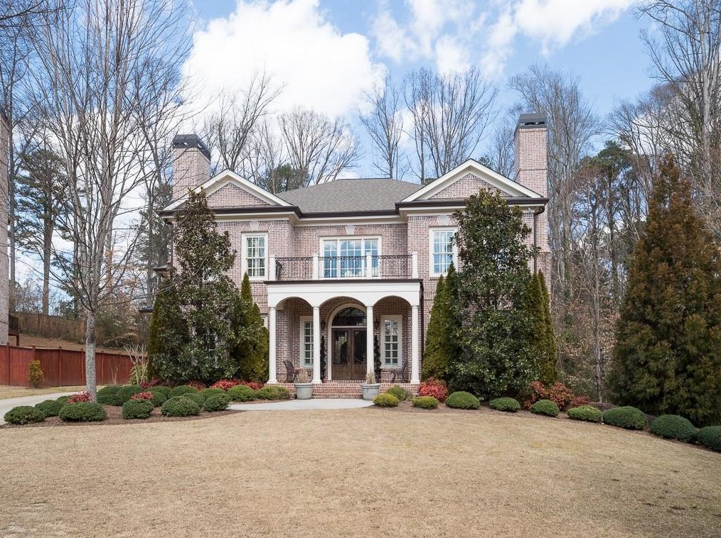 3875 Stratford Walk Cir, Atlanta, GA 30342-3961