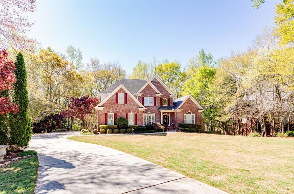 1231 Dials Plantation Dr, Statham, GA 30666