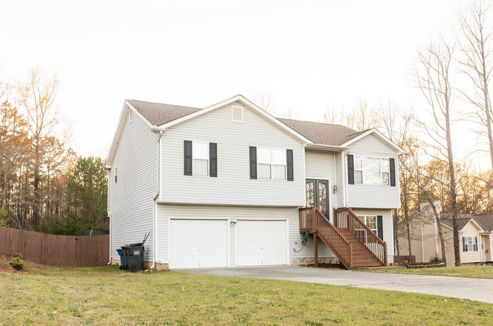 1236 Summer Ln, Auburn, GA 30011