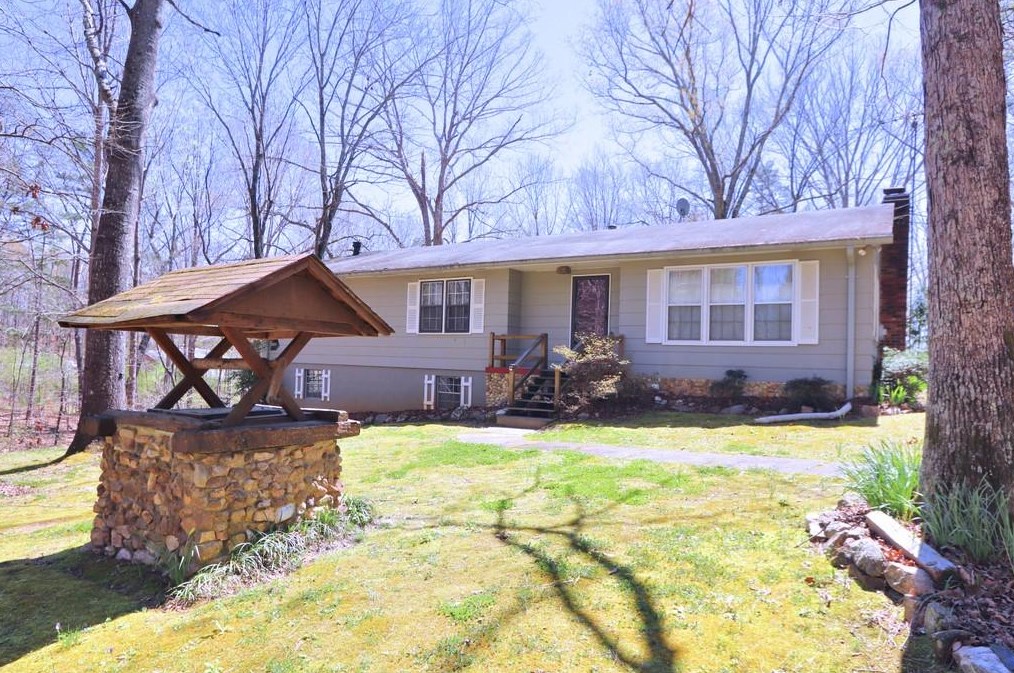122 Red Mountain Rd, Dallas, GA 30157-4522