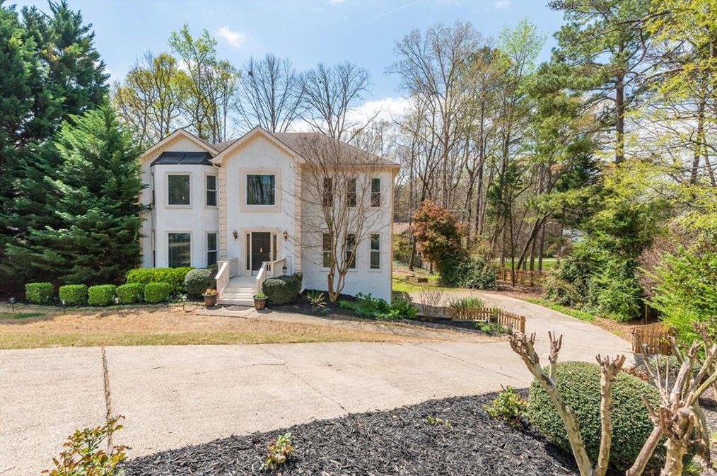 1525 Stonebrook Pl, Roswell, GA 30075-5416