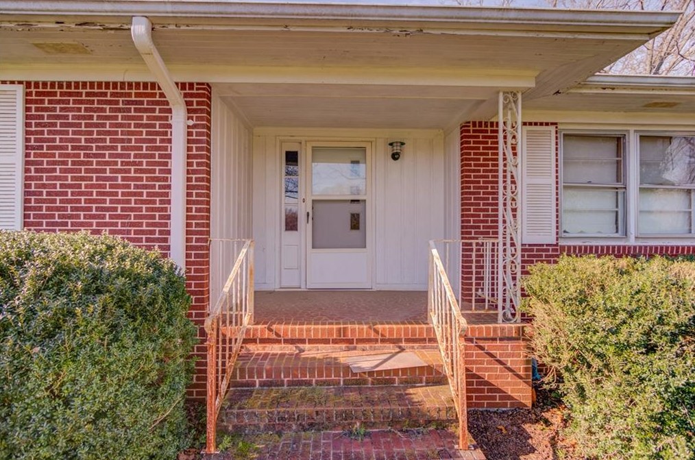 990 Highway 82, Winder, GA 30680-3717