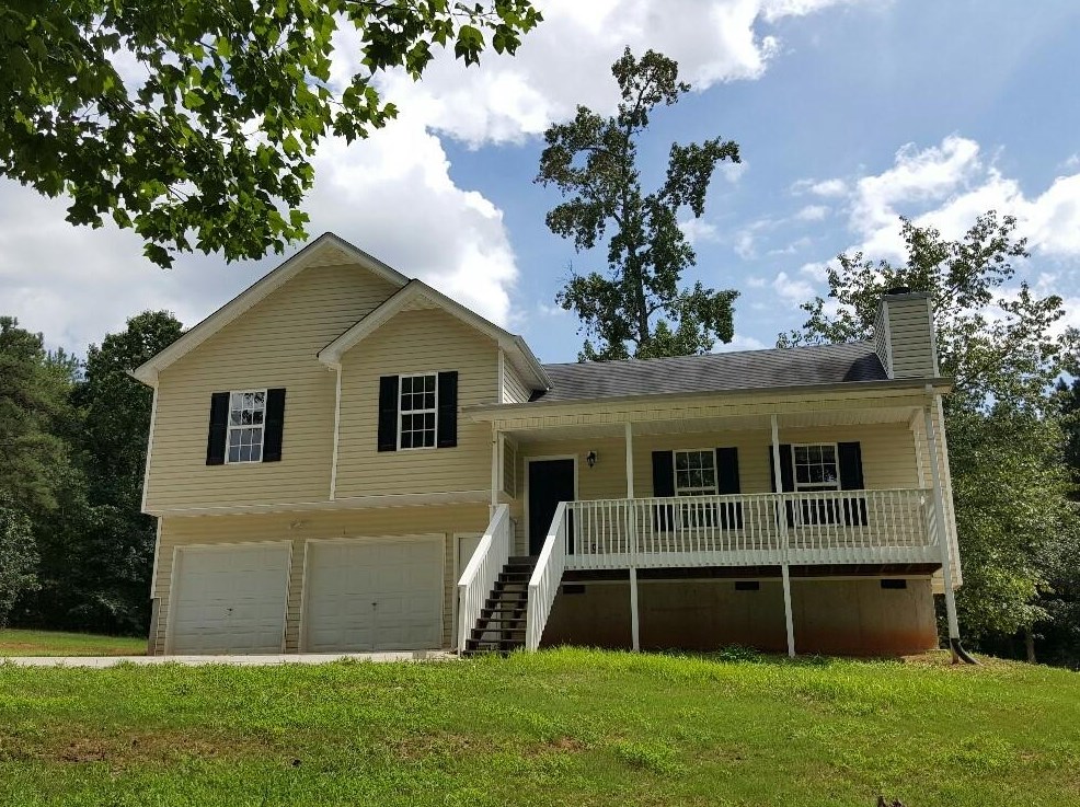144 Diamond Ct, Carrollton, GA 30116