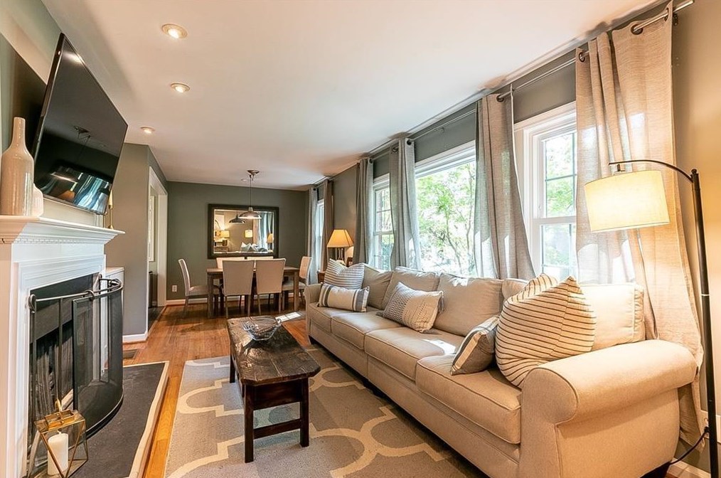 3569 Vanet Rd, Atlanta, GA 30341-2050