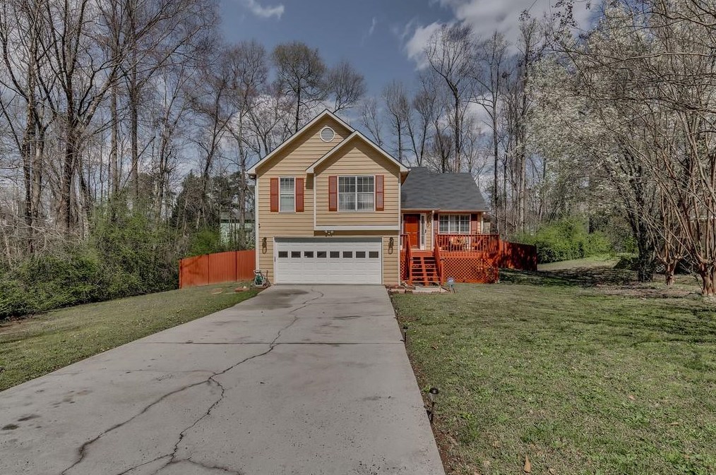 10847 Morning Dove Ct, Hampton, GA 30228