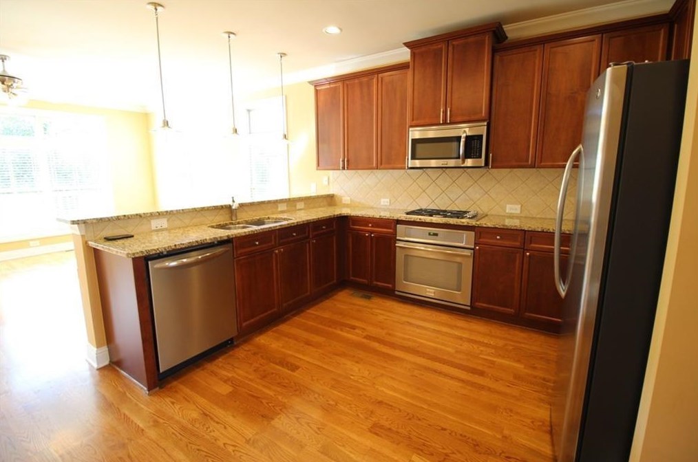 10962 Gallier St, Alpharetta GA  30022-2674 exterior