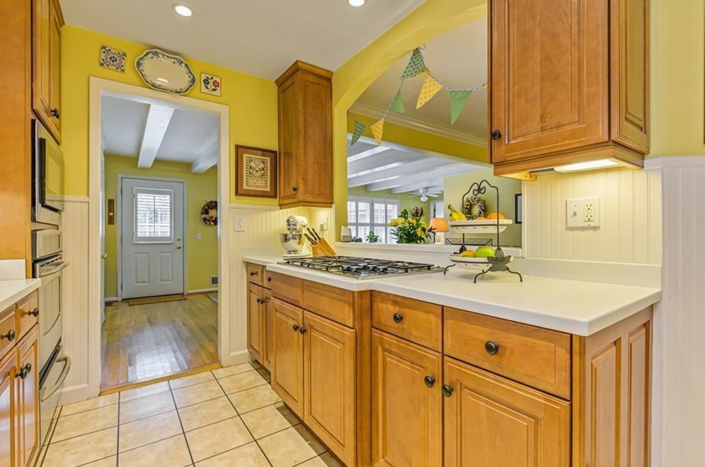 1853 Westminster Way, Atlanta GA  30307-1134 exterior