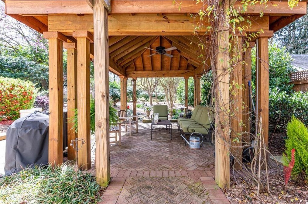 1853 Westminster Way, Atlanta GA  30307-1134 exterior