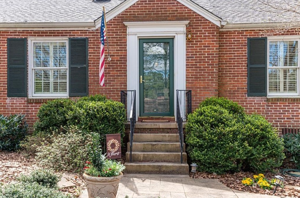 1853 Westminster Way, Atlanta, GA 30307-1134