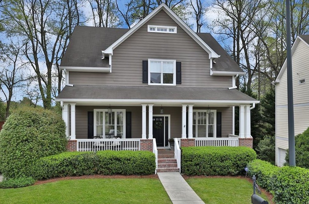 2183 Parkview Run, Atlanta, GA 30318-1235