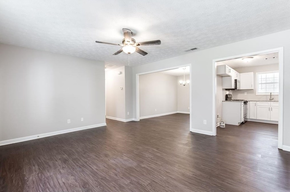 3040 Valley View Dr, Powder Springs, GA 30127-1847