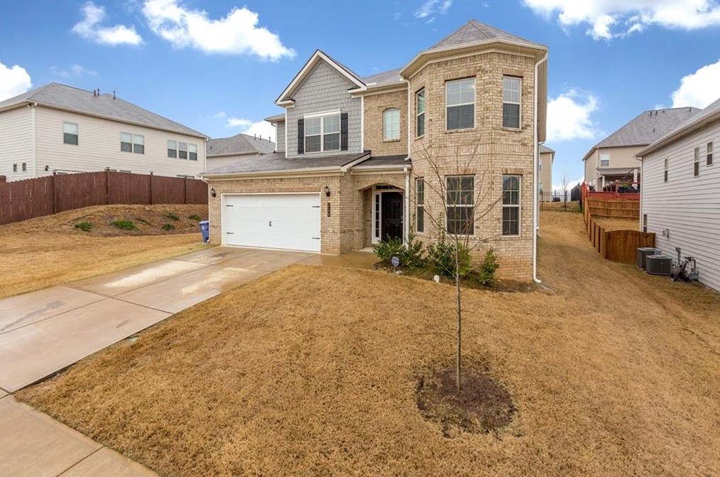 2106 Dodson Woods Dr, Fairburn, GA 30213-5809