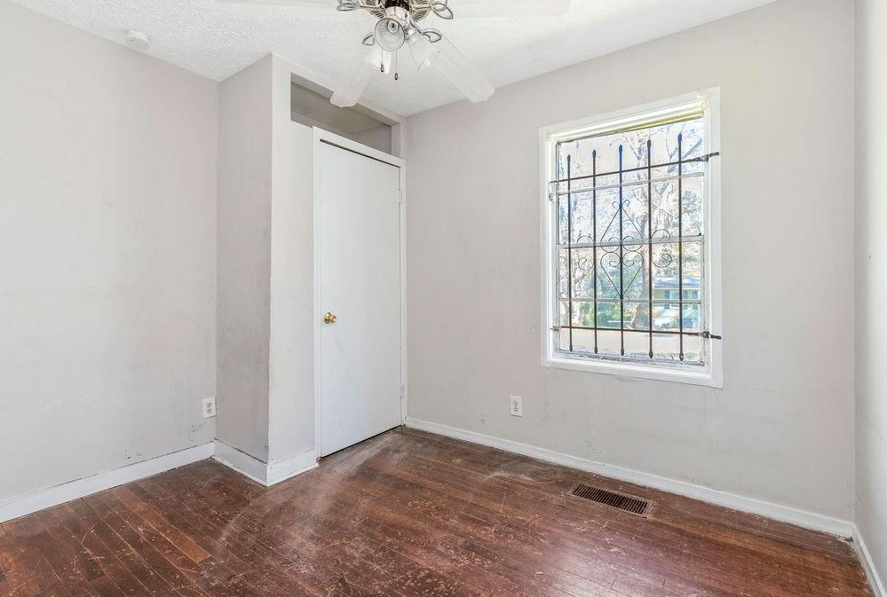 3654 Venus Pl, Atlanta GA  30331-3335 exterior