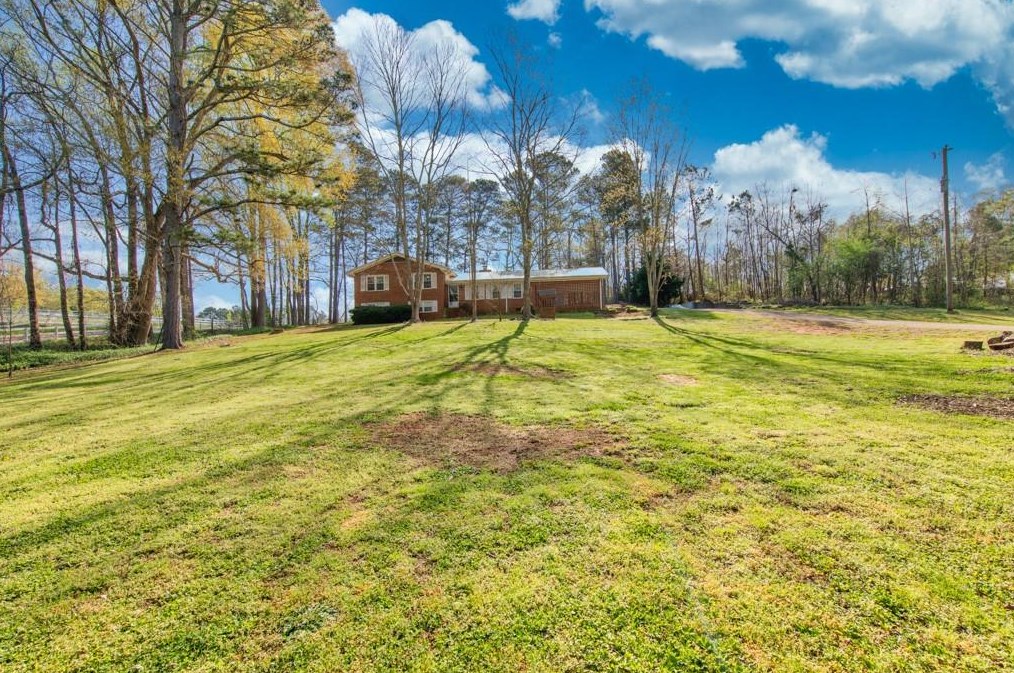 160 Nunnally Rd Se, Winder, GA 30680