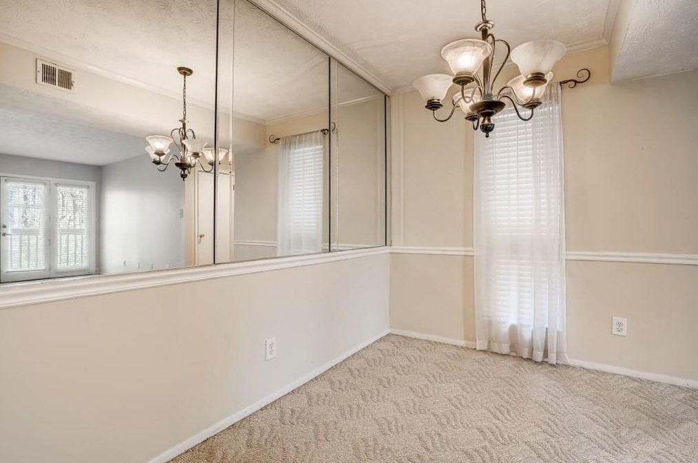 306 Tuxworth Cir, Decatur GA 30033-5602 exterior