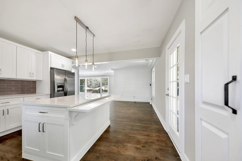 2775 Glenvalley Dr, Decatur GA  30032-4207 exterior