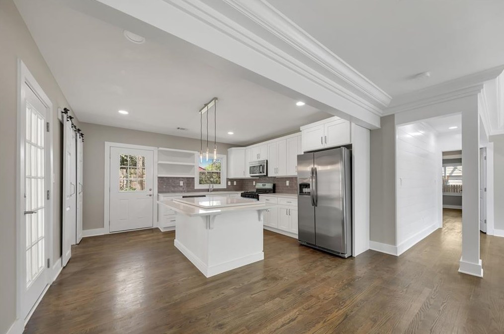 2775 Glenvalley Dr, Decatur GA  30032-4207 exterior