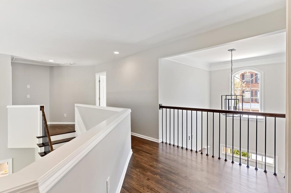 2039 Wrights Ml Cir, Atlanta GA  30324-2791 exterior