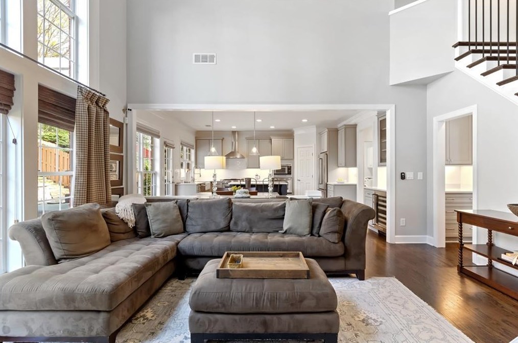 2039 Wrights Ml Cir, Atlanta GA  30324-2791 exterior