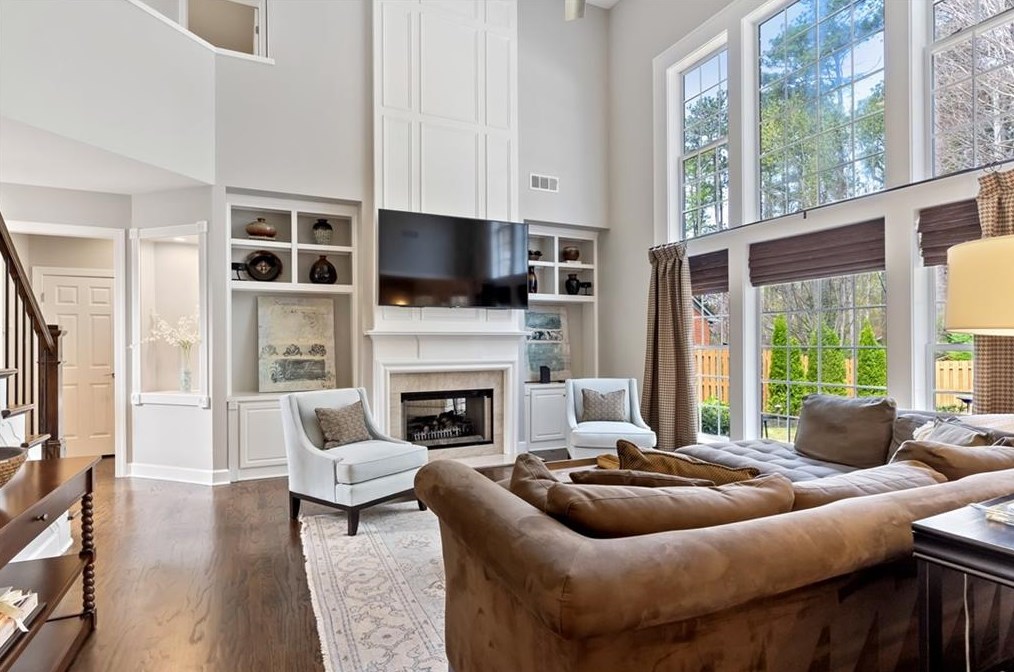 2039 Wrights Ml Cir, Atlanta GA  30324-2791 exterior