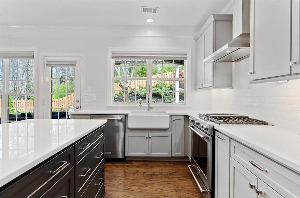 2039 Wrights Ml Cir, Atlanta GA  30324-2791 exterior