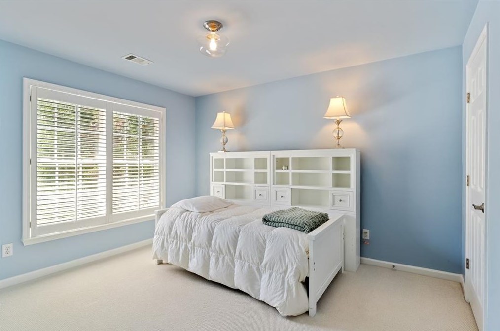 2039 Wrights Ml Cir, Atlanta GA  30324-2791 exterior