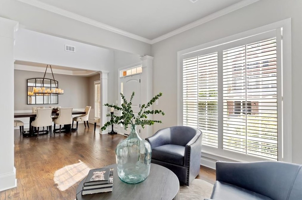 2039 Wrights Ml Cir, Atlanta GA  30324-2791 exterior
