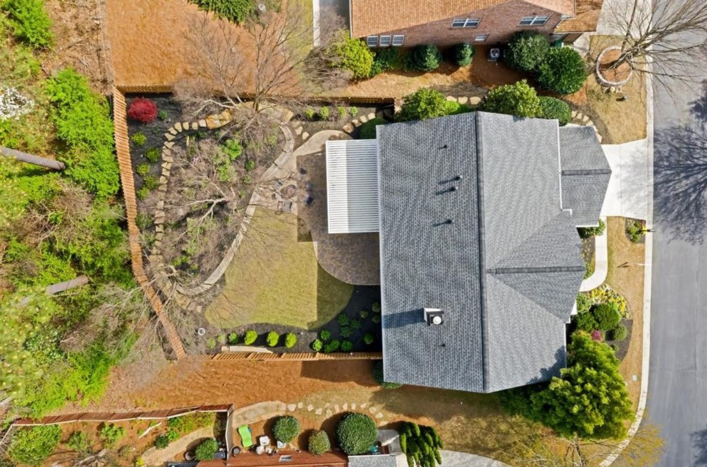 2039 Wrights Ml Cir, Atlanta GA  30324-2791 exterior