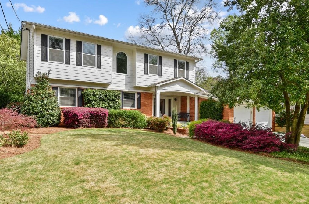 1654 Runnymeade Rd, Atlanta, GA 30319-2133