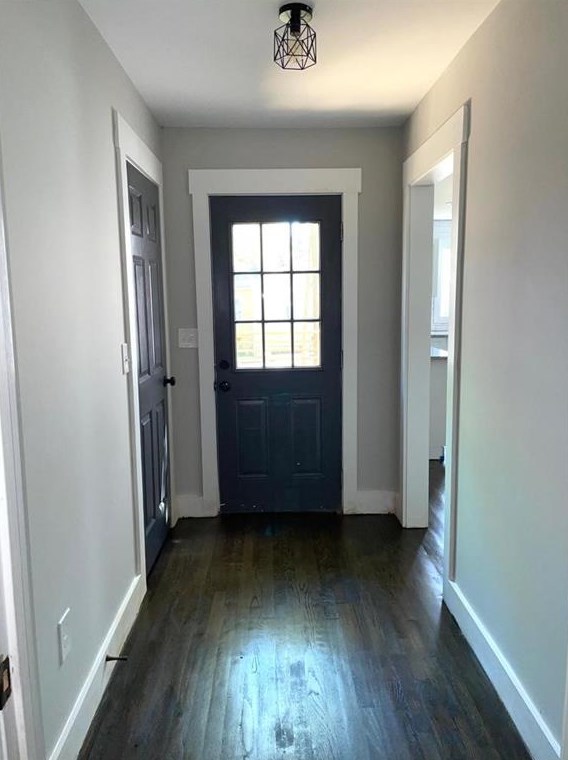 2438 Crestview Ave, Decatur GA  30032-4113 exterior