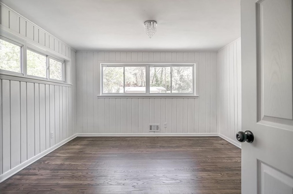 2310 Willowdale Cir, Atlanta GA  30316-2740 exterior