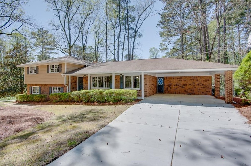 2874 Greenrock Trl, Atlanta, GA 30340-5016