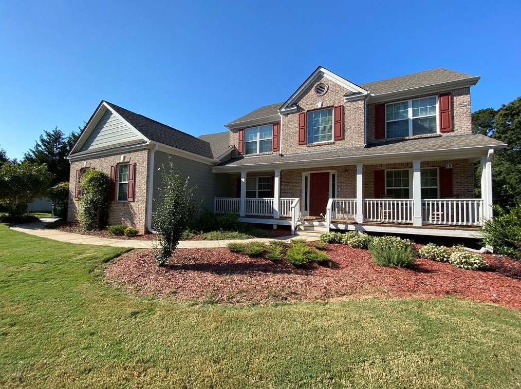 208 Poplar Ridge Dr, Monroe, GA 30655