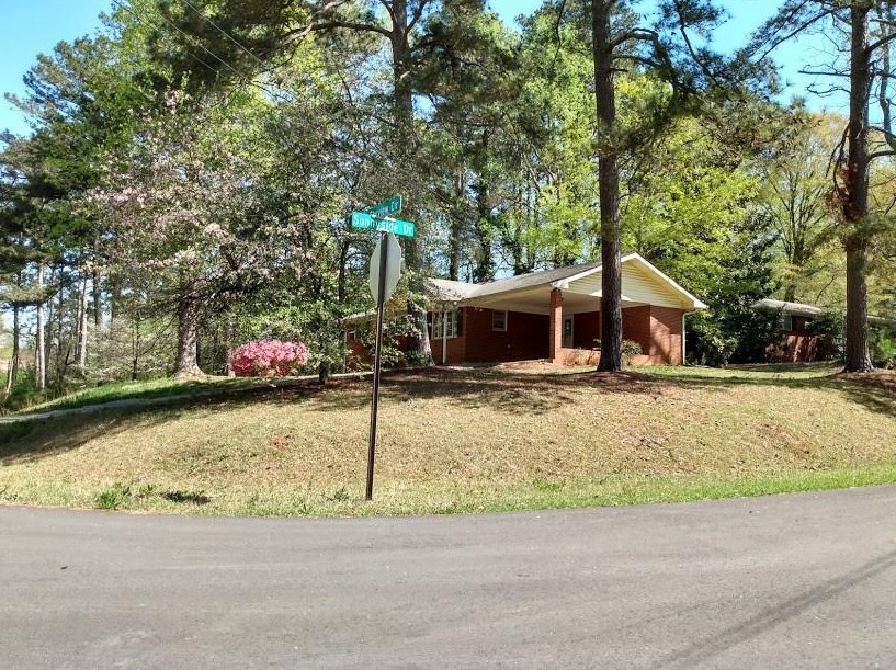 1289 Skyview Cir Sw, Mableton, GA 30126