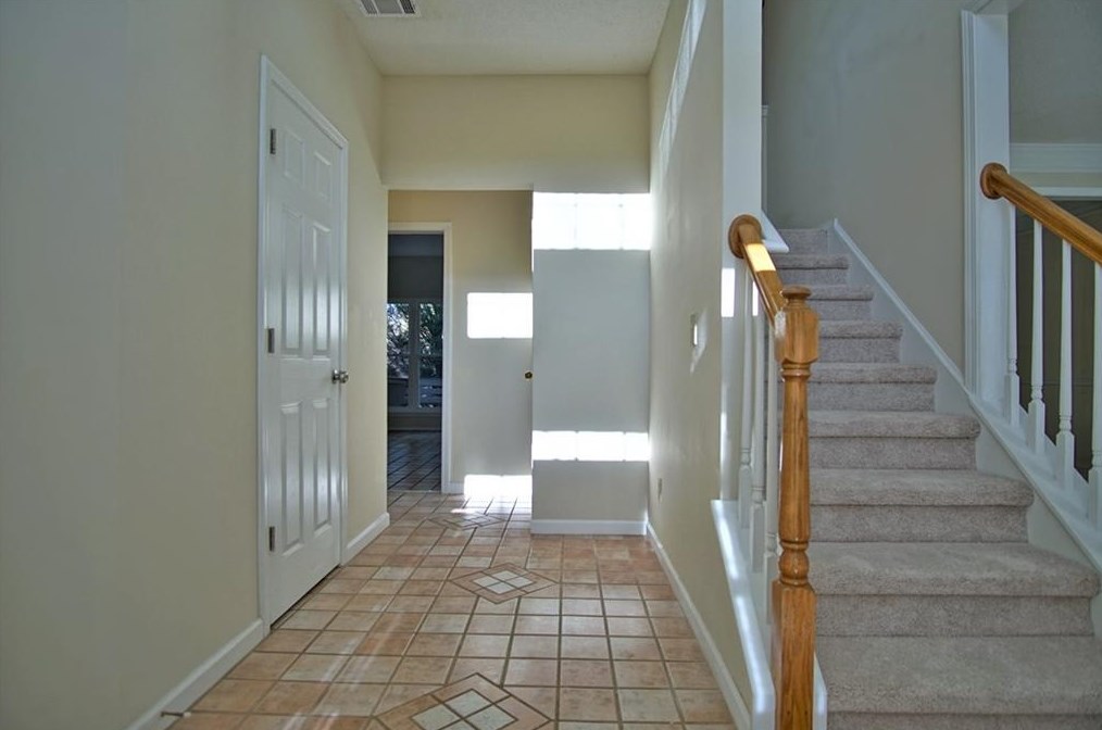 385 Tanners Xing, Alpharetta, GA 30022-6698