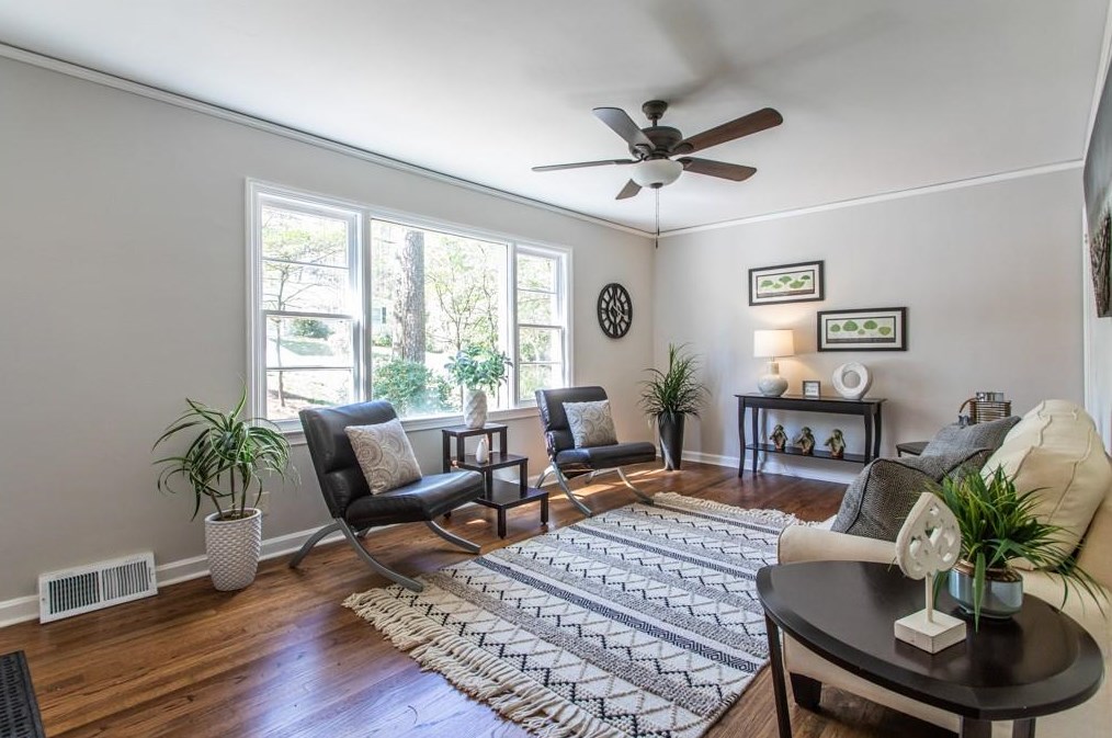 2278 Vistamont Dr, Decatur GA  30033-4704 exterior