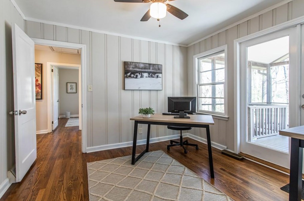 2278 Vistamont Dr, Decatur GA  30033-4704 exterior