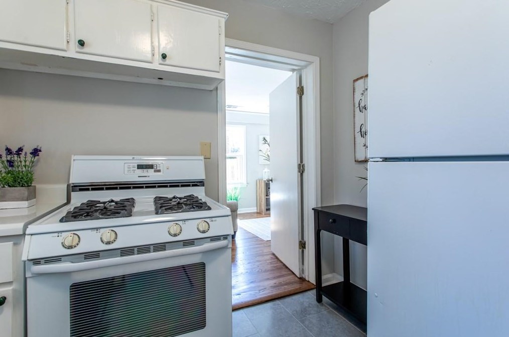 2278 Vistamont Dr, Decatur GA  30033-4704 exterior