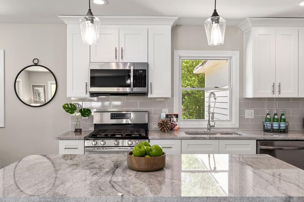 2844 Toney Dr, Decatur GA  30032-5747 exterior