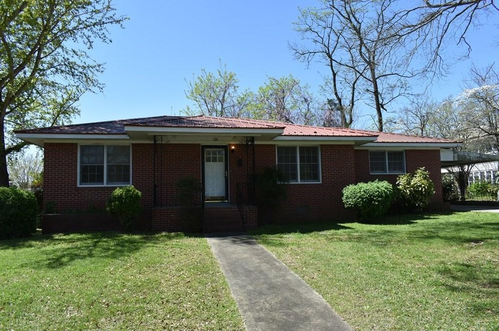166 Alewine Ave, Tallapoosa, GA 30176-1272