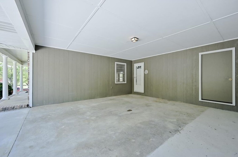 4231 Carlos Ct, Powder Springs, GA 30127-1606