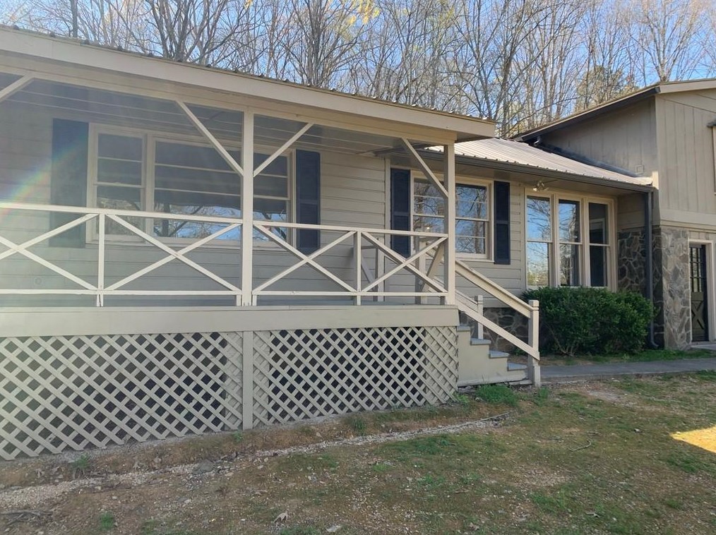 104 Lance Rd Ne, Calhoun, GA 30701