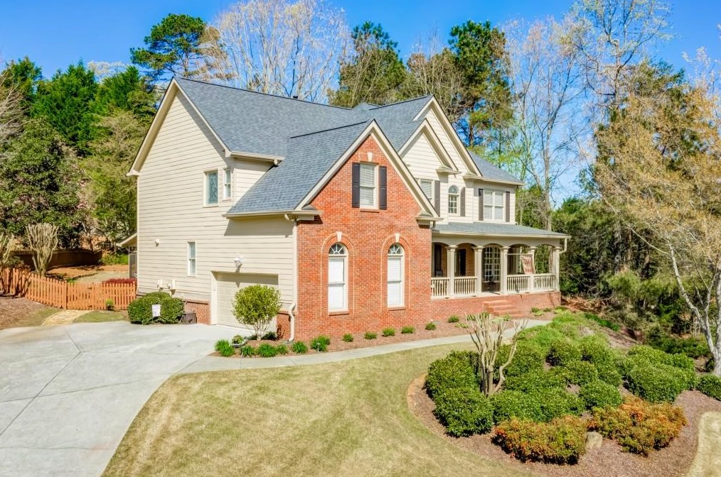 1510 Mill Place Dr, Dacula, GA 30019-1293