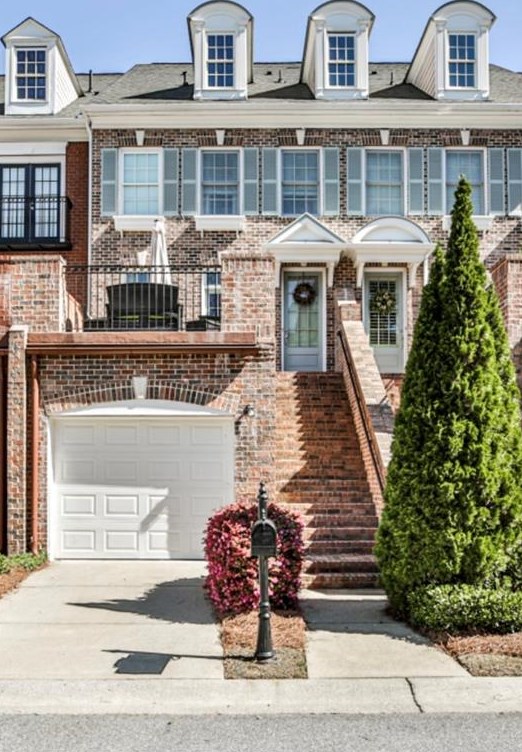 6009 Waters Edge Trl, Roswell, GA 30075-8275
