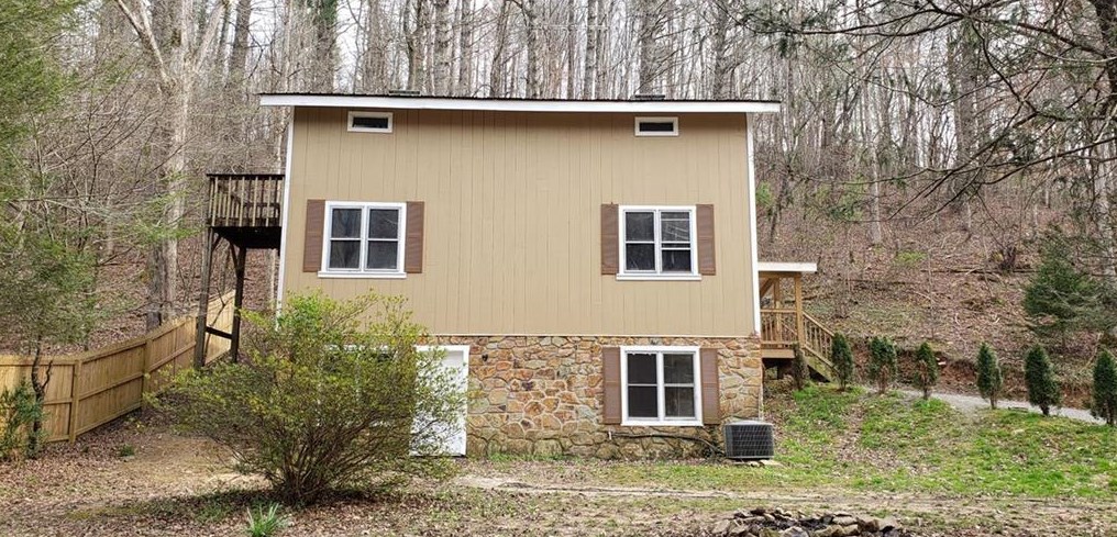 469 Hidden Valley Dr, Morganton, GA 30560-3103